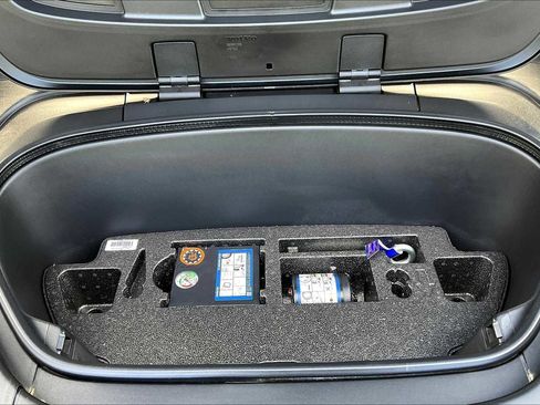 Used 2023 Volvo C40 P8 Recharge Ultimate image 34