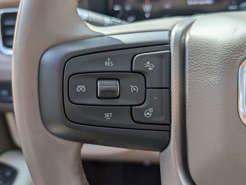 Used 2023 GMC Yukon XL Denali RWD image 34