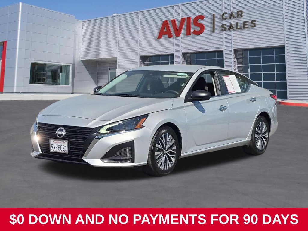Used 2025 Nissan Altima 2.5 SV FWD image 1
