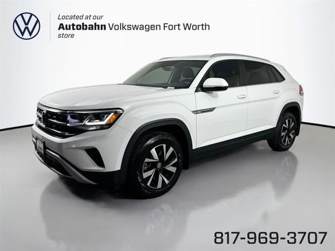Certified 2021 Volkswagen Atlas Cross Sport SE image 1