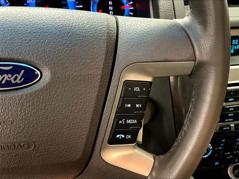 Used 2011 Ford Fusion SEL w/ 301A Rapid Spec Order Code FWD image 12