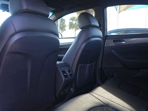 Used 2019 Hyundai Sonata Sport w/ Winter Weather Package image 13