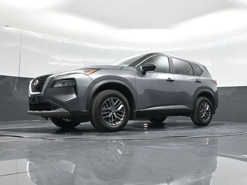 Used 2023 Nissan Rogue S AWD/4WD image 50
