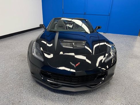 Used 2017 Chevrolet Corvette Z06 RWD image 3