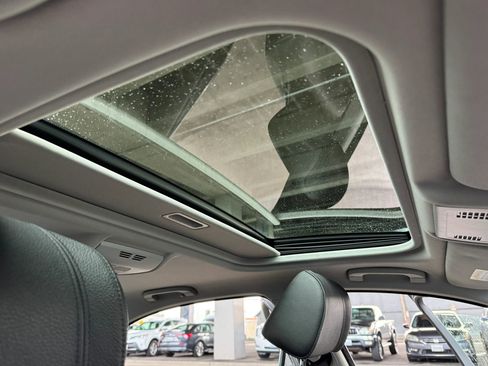 Used 2008 BMW 335xi Sedan image 25