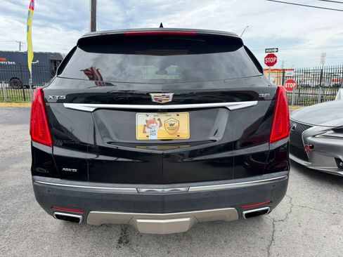 Used 2017 Cadillac XT5 Platinum AWD/4WD image 5
