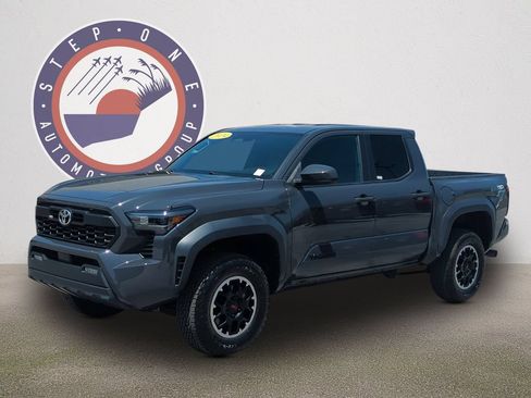 Used 2024 Toyota Tacoma TRD Off-Road AWD/4WD image 2