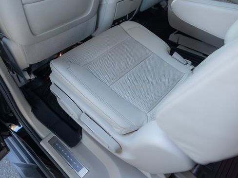 Used 2024 Cadillac Escalade Sport Platinum w/ Heavy-Duty Trailer Package image 24