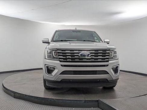 Used 2019 Ford Expedition Max Limited RWD image 12