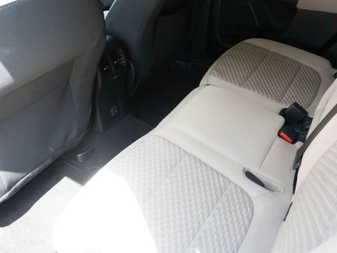 Used 2020 Ford Escape SE FWD image 16