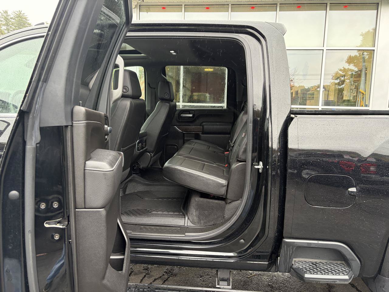 Used 2022 GMC Sierra 2500 Denali w/ Denali Ultimate Package AWD/4WD image 36