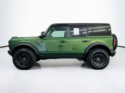 Used 2025 Ford Bronco Badlands AWD/4WD image 4