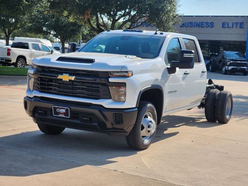 New 2026 Chevrolet Silverado 3500 W/T w/ WT Convenience Package image 10