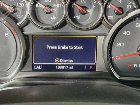 Used 2021 Chevrolet Silverado 1500 RST w/ Convenience Package II AWD/4WD image 14