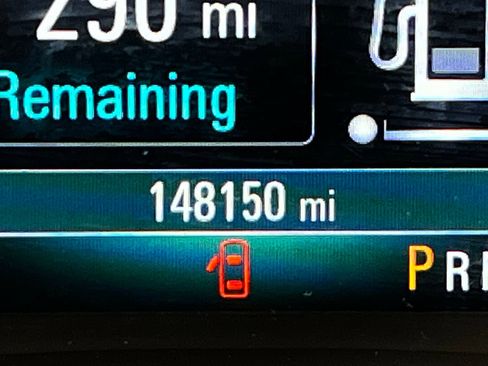 Used 2018 Buick Encore Essence image 11