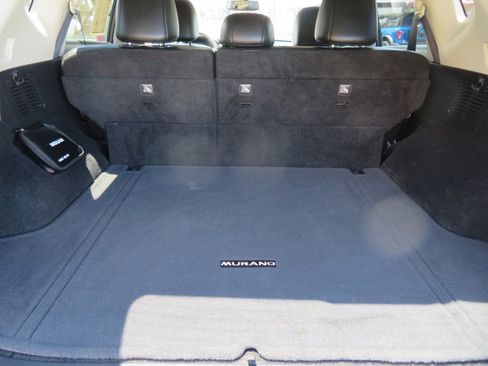 Used 2018 Nissan Murano SL w/ Moonroof Package image 17