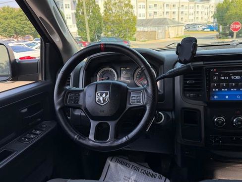 Used 2016 RAM 3500 Tradesman w/ Popular Equipment Group RWD image 21