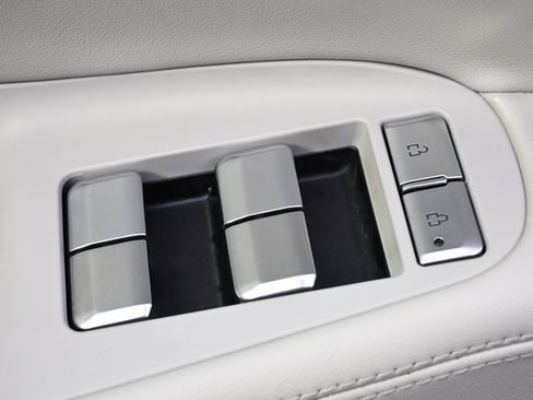 New 2026 Lincoln Navigator L Reserve w/ Jet Appearance Package image 24