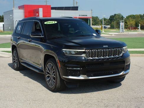 Used 2021 Jeep Grand Cherokee L Summit AWD/4WD image 2