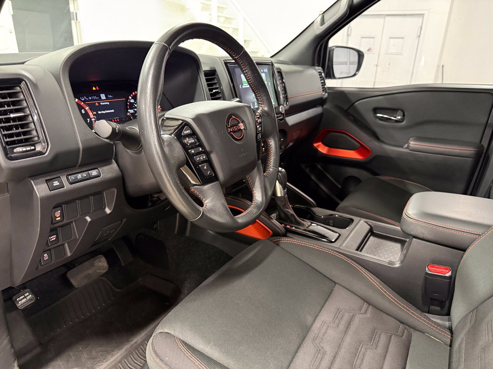 Used 2024 Nissan Frontier Pro-X w/ Technology Package RWD image 18
