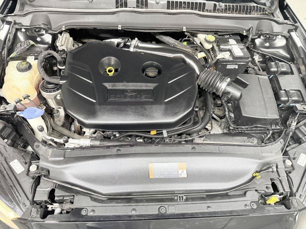 Used 2015 Ford Fusion Titanium FWD image 36