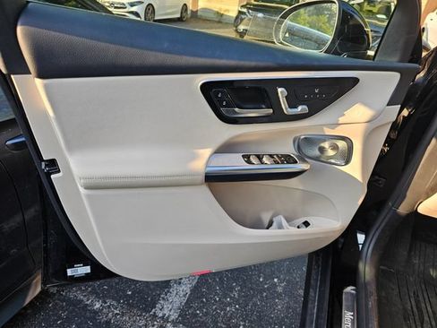 Certified 2026 Mercedes-Benz GLC 300 4MATIC image 9