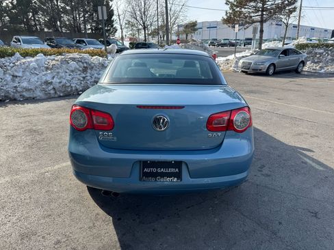 Used 2010 Volkswagen Eos Komfort image 9