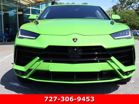 Used 2023 Lamborghini Urus S AWD/4WD image 12
