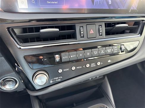 New 2025 Lexus ES 350 w/ Premium Package image 19