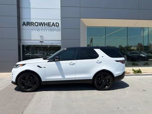Used 2023 Land Rover Discovery HSE R-Dynamic AWD/4WD image 3
