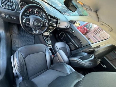 Used 2020 Jeep Compass Latitude FWD image 13