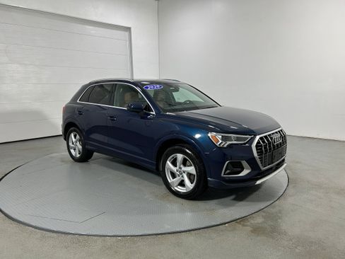 Used 2020 Audi Q3 2.0T Premium Plus w/ Premium Plus Package image 2
