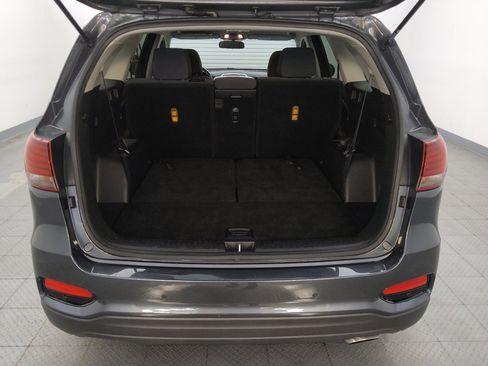 Used 2020 Kia Sorento LX w/ LX I4 Convenience Package FWD image 29