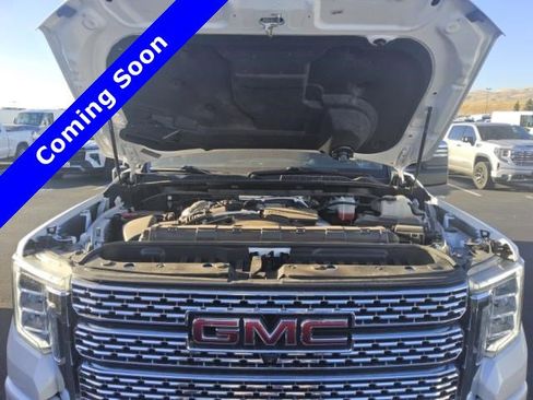 Used 2023 GMC Sierra 2500 Denali w/ Denali Ultimate Package AWD/4WD image 9