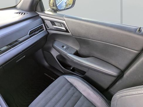 Used 2022 Mitsubishi Outlander SE image 18