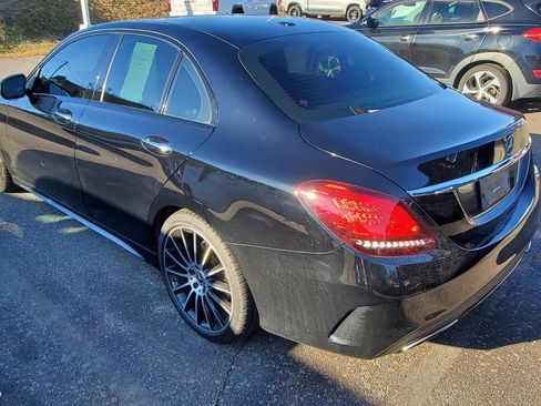 Used 2019 Mercedes-Benz C 300 Sedan image 8
