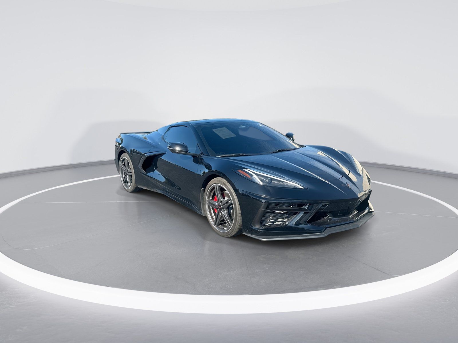 Used 2025 Chevrolet Corvette Stingray Preferred Conv w/ 2LT RWD image 2