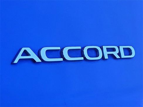 Used 2023 Honda Accord Sport image 30