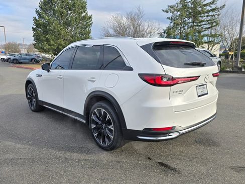 Used 2024 MAZDA CX-90 Plug-In Hybrid w/ Premium Plus image 5