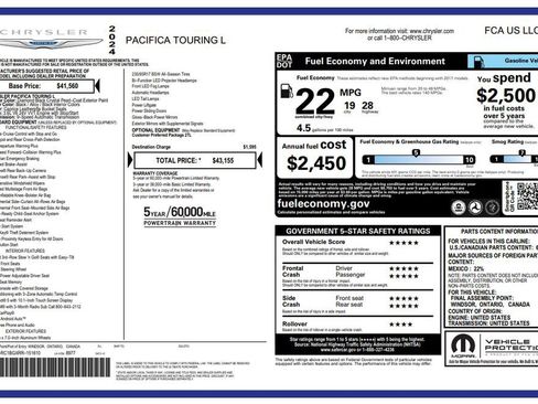 Used 2024 Chrysler Pacifica Touring-L image 31