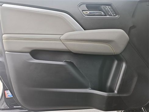 Certified 2026 Chevrolet Colorado ZR2 w/ Technology Package image 23