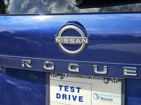 Used 2023 Nissan Rogue SV AWD/4WD image 40