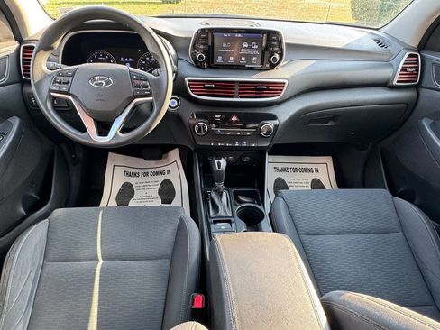 Used 2019 Hyundai Tucson Value AWD/4WD image 16