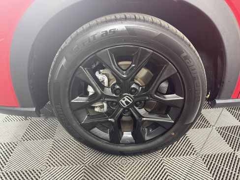 Certified 2023 Honda HR-V Sport image 11