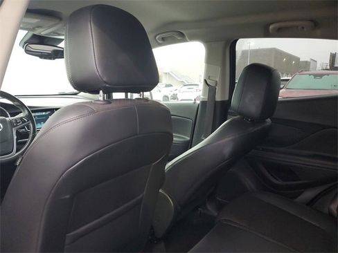 Used 2020 Buick Encore Preferred image 9