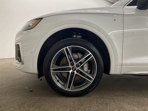 Used 2022 Audi Q5 e Prestige image 11
