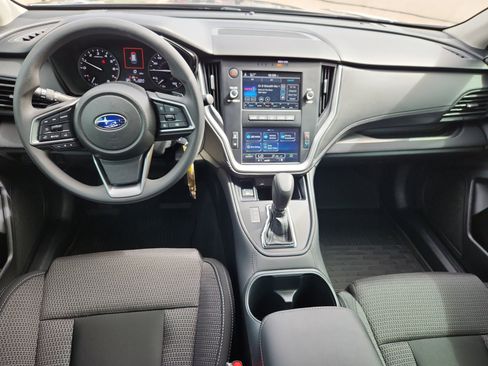 Used 2025 Subaru Outback image 9