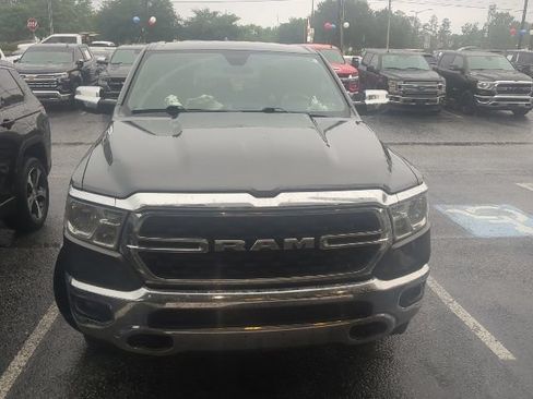 Used 2022 RAM 1500 Big Horn AWD/4WD image 2
