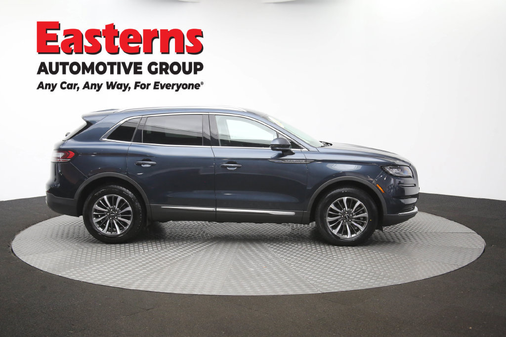 Used 2023 Lincoln Nautilus AWD image 45