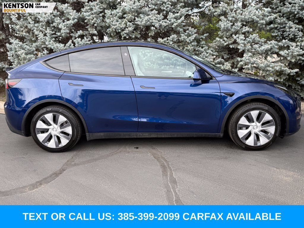 Used 2023 Tesla Model Y Long Range AWD/4WD image 10